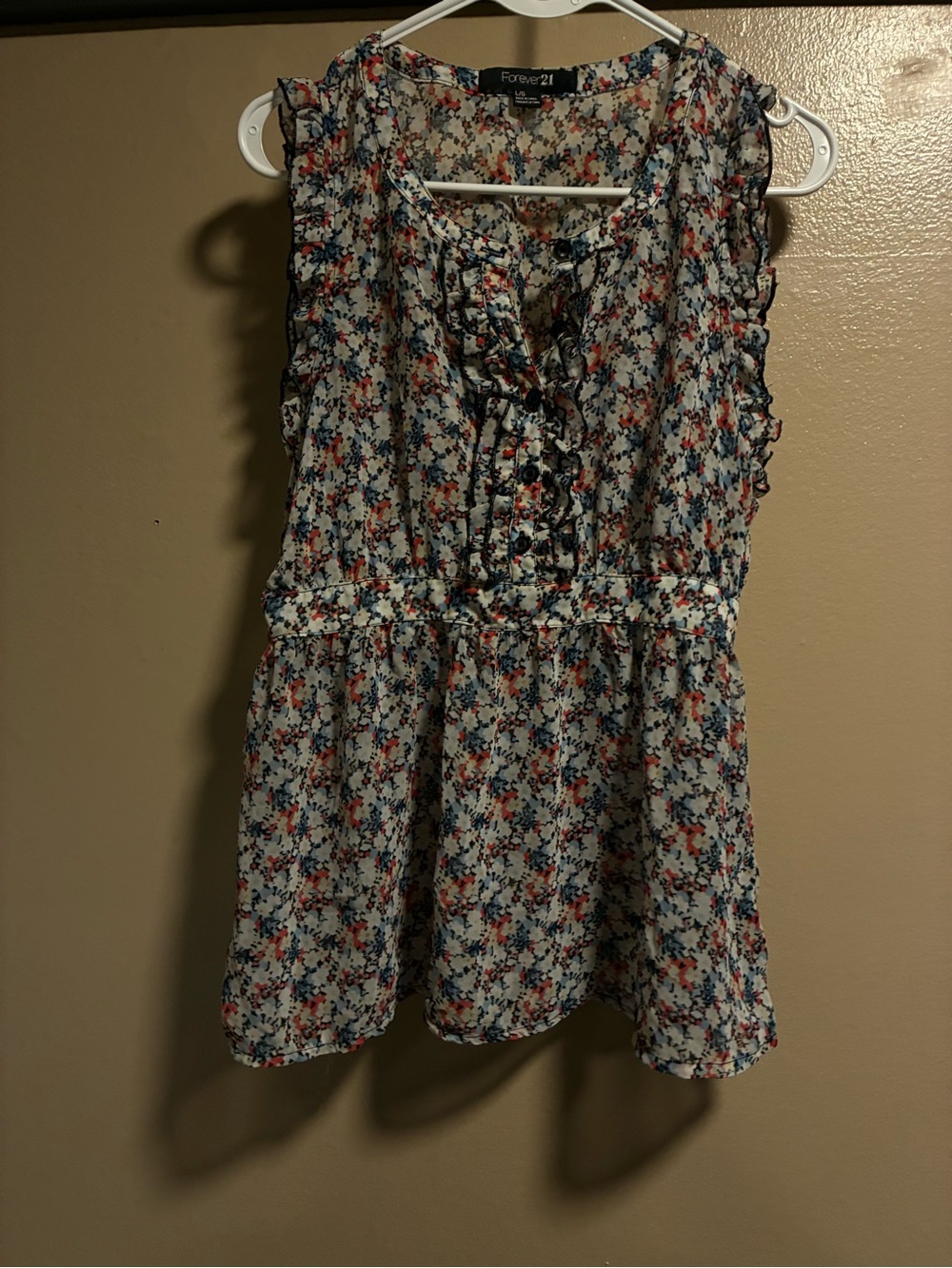 Forever 21 White Floral Ruffle Tie-Front Sleeveless Blouse